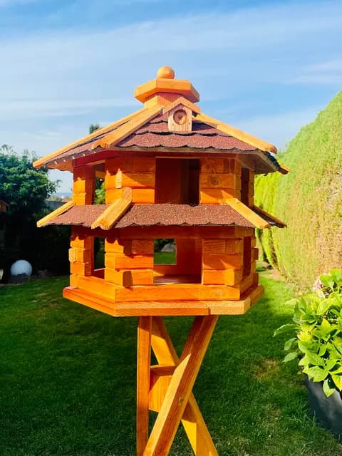 Vogelvilla wetterfest von L bis XL Futterhaus Vogelhaus mit oder ohne Ständer in Braun mit Rot, Grün oder Blau für Garten und Balkon (Größe XL mit Ständer, Rot - Braun)