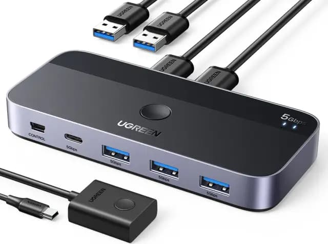 Ugreen USB-C 3.0 Switch 2 Hosts 4 Ports – Bild 1