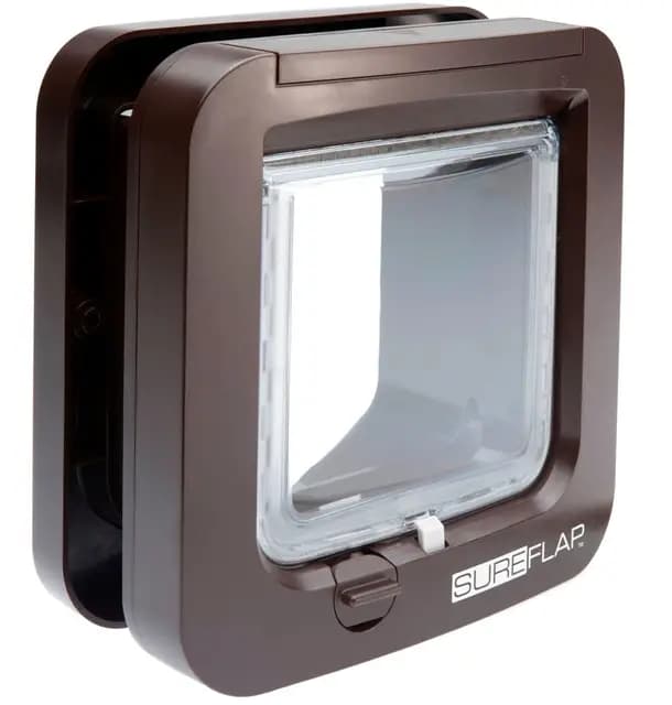 Sure Petcare SureFlap Mikrochip-Katzenklappe, batteriebetrieben, kompatibel mit RFID-Halsbandanhängern und Mikrochips, Einbau in Türen, Glasscheiben und Wände, 4 x AA-Batterien erforderlich, braun