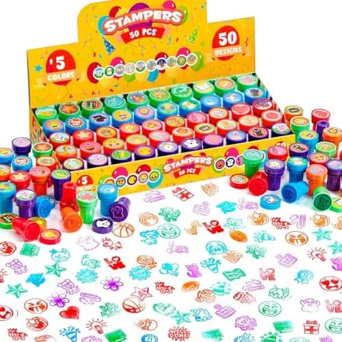JOYIN 50 Stück mini Stempel Kinder ab 2 Jahre-5 Farben, 50 Designs Kinder Stempel für Mitgebsel Kindergeburtstag, Stempelset Kleine Geschenke für Kinder, Weihnachten Halloween Gastgeschenke