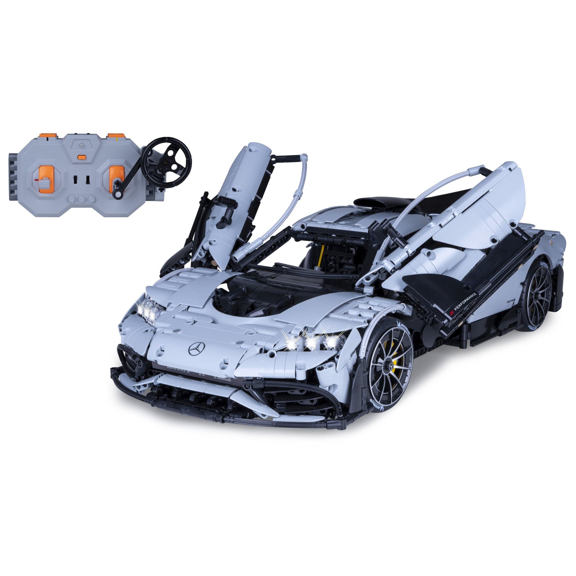 Mercedes-AMG ONE Maßstab 1 zu 8 mit 2,4 Gigahertz Funksteuerung