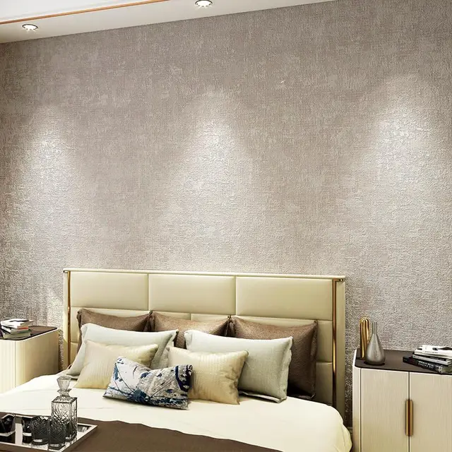 Tapete Vliestapete Heller Braun Betonoptik für Wohnzimmer Schlafzimmer – Leicht Metallic Glanz tapeten in Zementoptik, Moderne Industrial Wand Wallpaper – 9,5 x 0,53 m