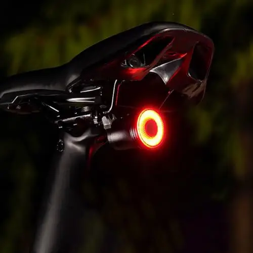 Fahrrad Smart Rücklicht | Auto ON/Off Led Fahrrad Rücklicht USB-C Aufladbar Batterie | Fahrradlicht Hinten IPX6 Wasserdicht für Rennrad, MTB, E-Bike (2025 EU-Patente)