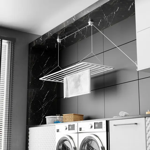 Erica Wäscheständer Decke 100x50cm, Hängender Wäschetrockner mit 8 Metern Trocknungsoberfläche, Vertikal Zusammenklappbar 2.5 Meter, Metall mit PVC-freier Kunststoffbeschichtung, Weiß