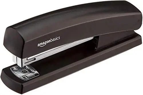 Amazon Basics Hefter mit 1000 Klammern, 10-Blatt-Kapazität, rutschfester Gummifuß, Heim, Büro, Schwarz