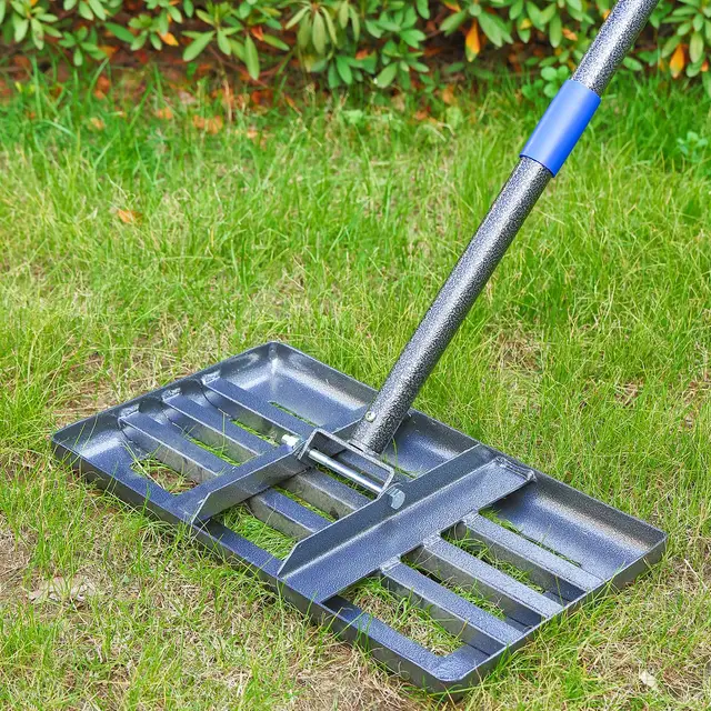 Rasenrechen Metall 152cm, Nivellierrechen mit glatten Kanten zum Rasen Einebnen und Erde Verteilen - Robustes Bodenplanierwerkzeug für Garten und Rasenpflege